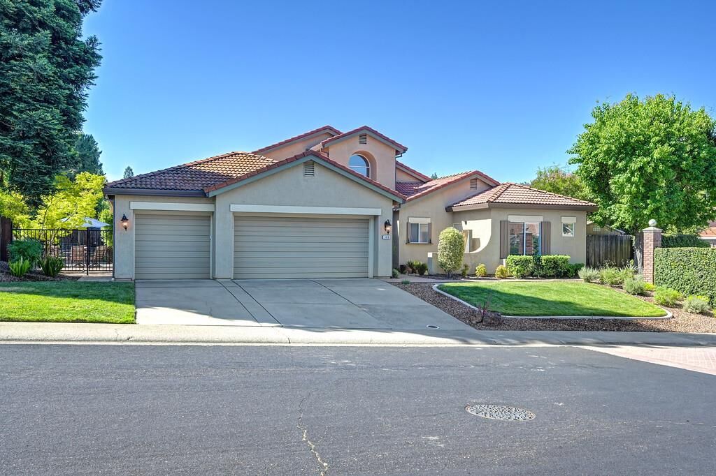 Property Photo:  303 Provence Lane  CA 95630 