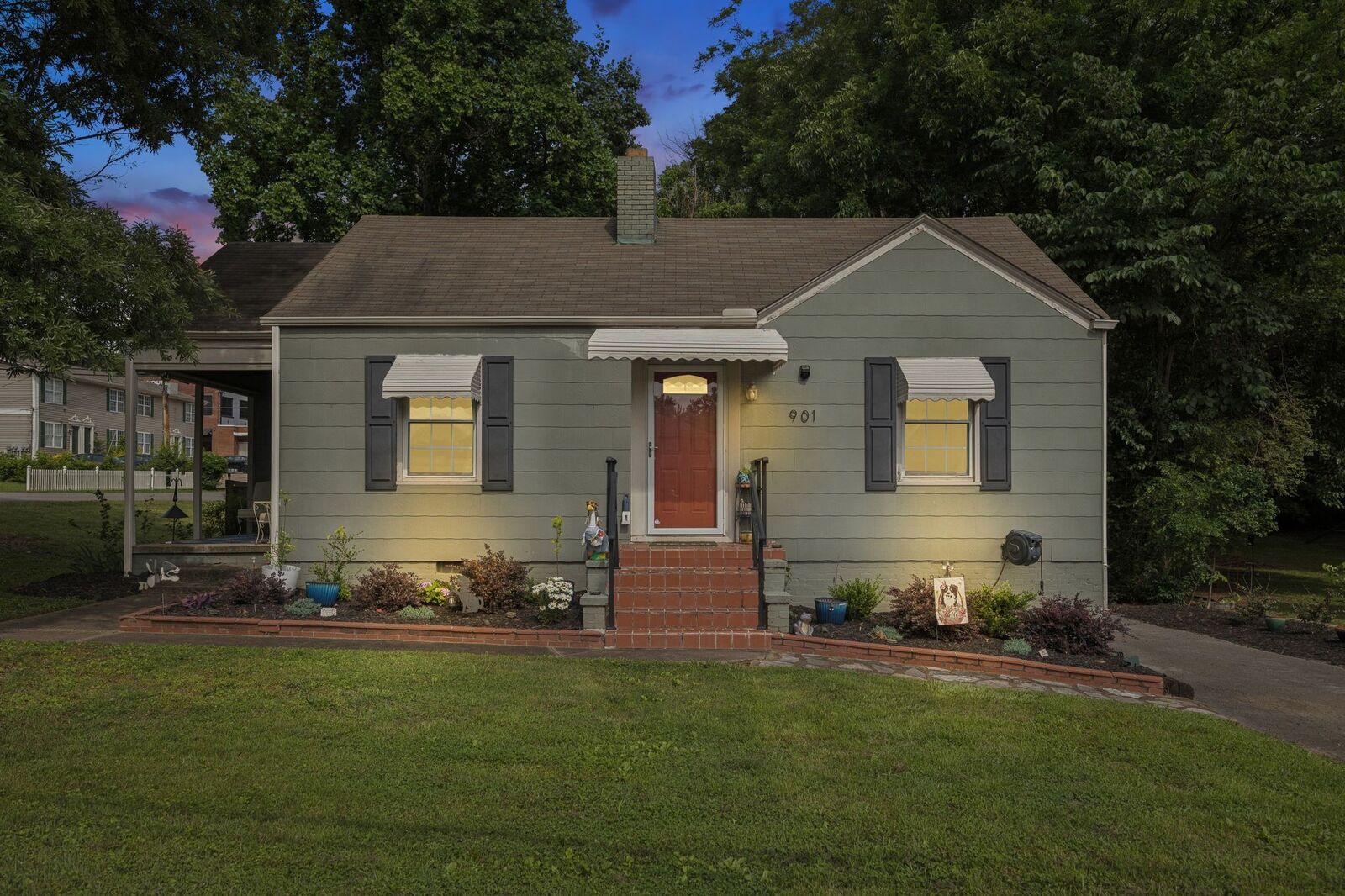 Property Photo:  901 Emmett Ave NW  TN 37311 