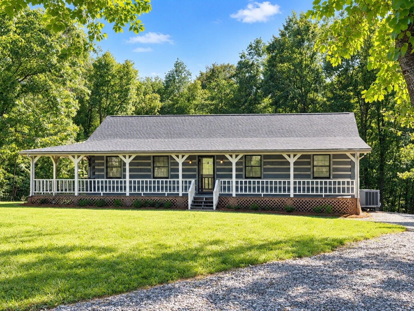 Property Photo: 312 Grand View Dr TN 37166