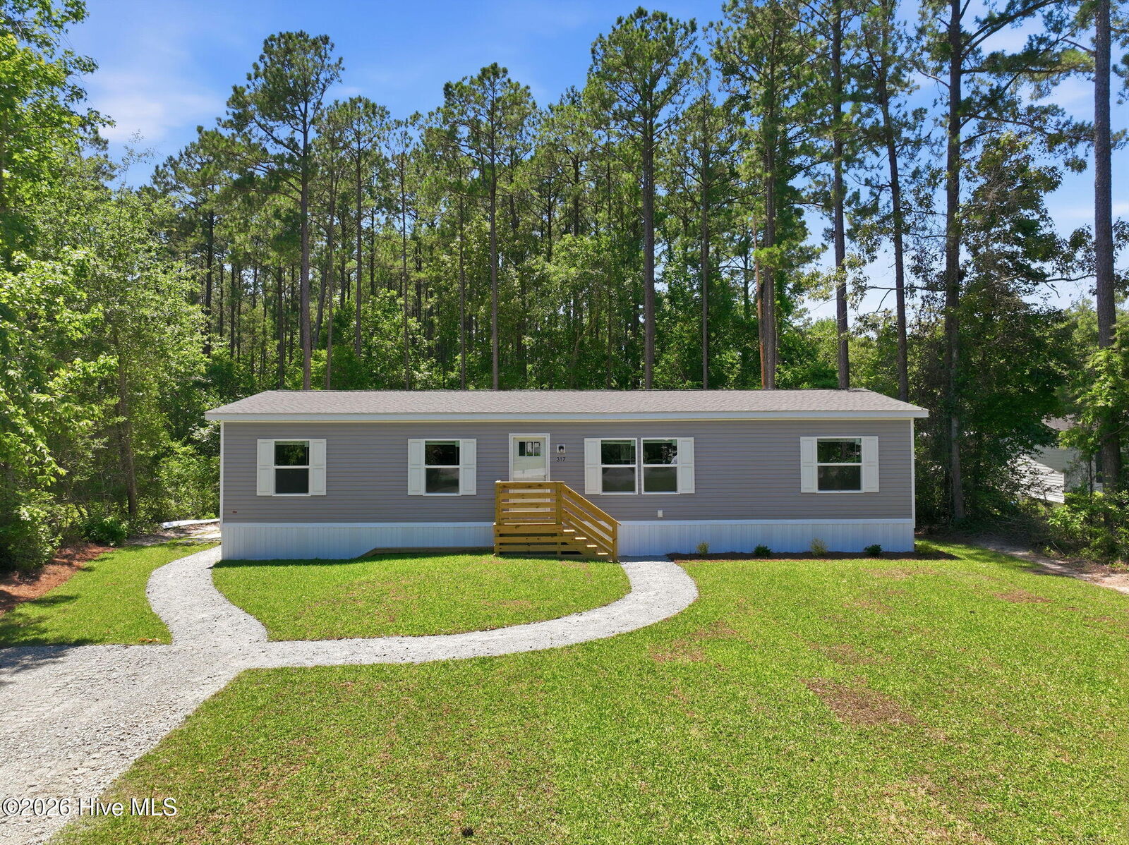 Property Photo:  317 N Red Maple Court  NC 28584 