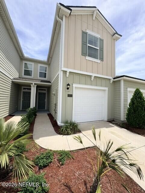 Property Photo: 177 Redbud Road FL 32137