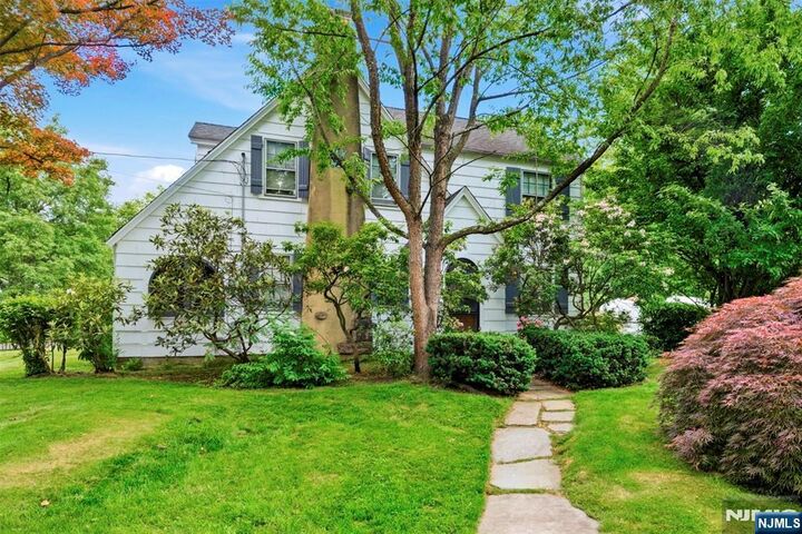 Property Photo:  128 Meisel Avenue  NJ 07081 