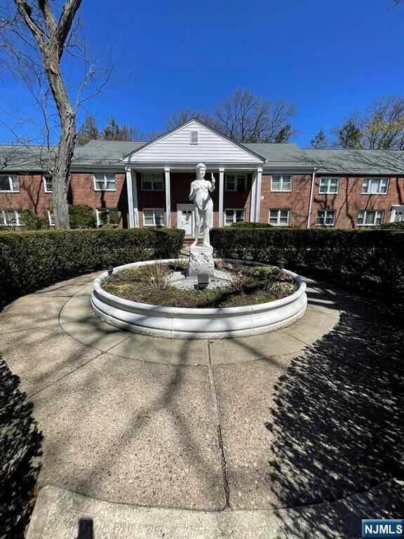 Property Photo: 151 E Palisade Avenue B-5 NJ 07631