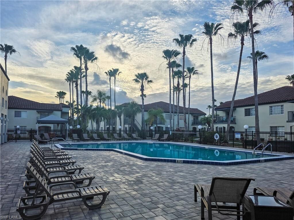 Property Photo:  3407 Winkler Ave 304  FL 33916 