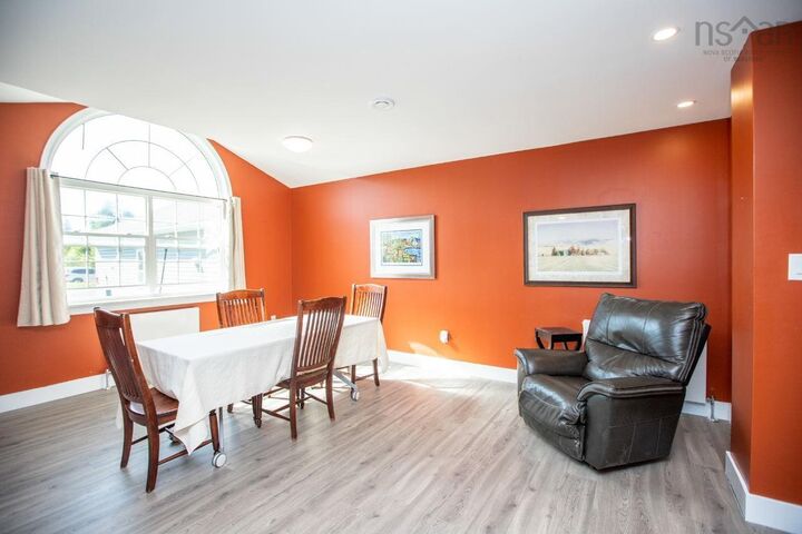 Property Photo:  346 Lakecreast Drive  NS B4E 3L1 