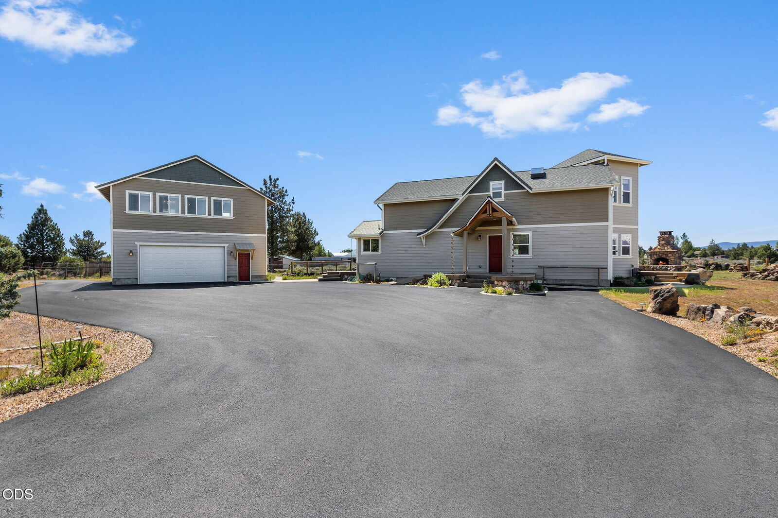Property Photo: 66967 Lance Road OR 97703