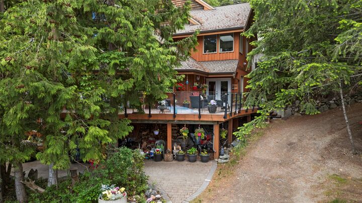 Property Photo: 2741 Rawson Road 25 BC V0E 1M2