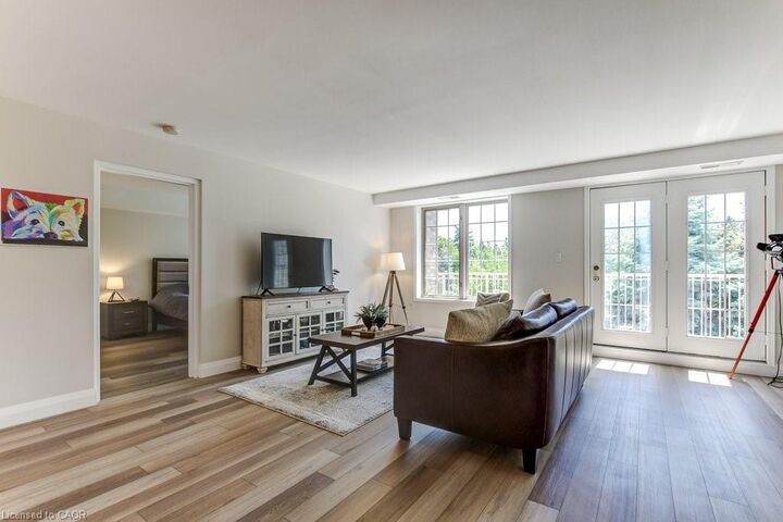 Property Photo:  216 Plains Road W B405  ON L7T 4M3 