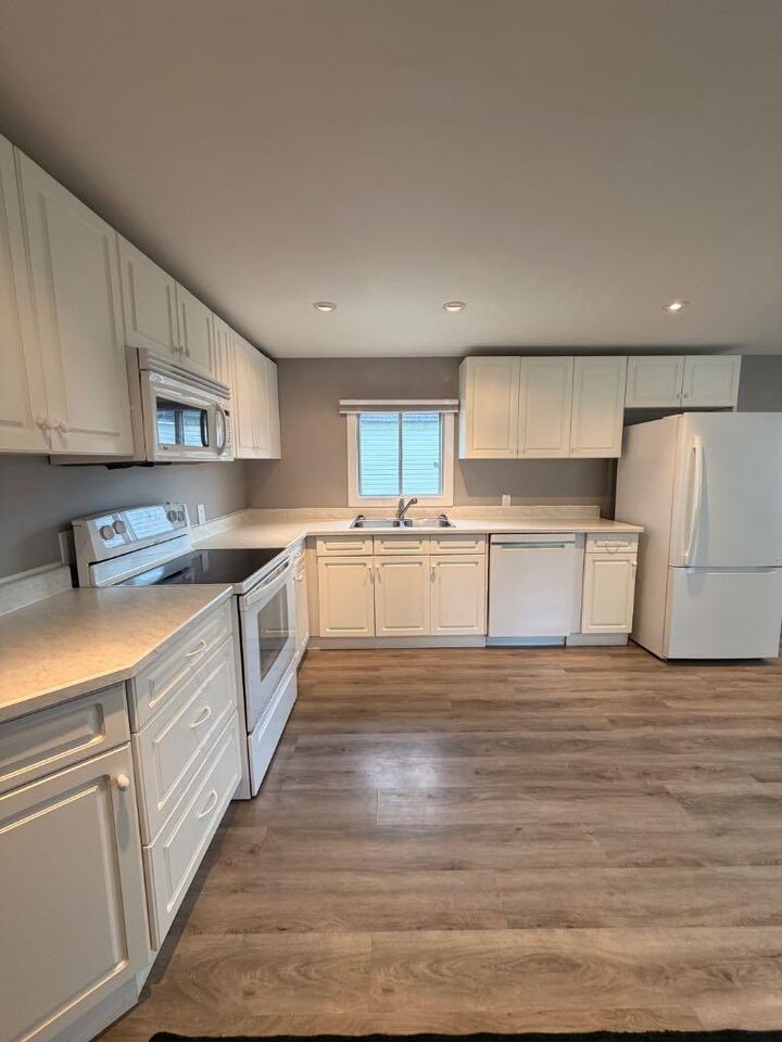 Property Photo: 5 Westview AB T7S 1K4