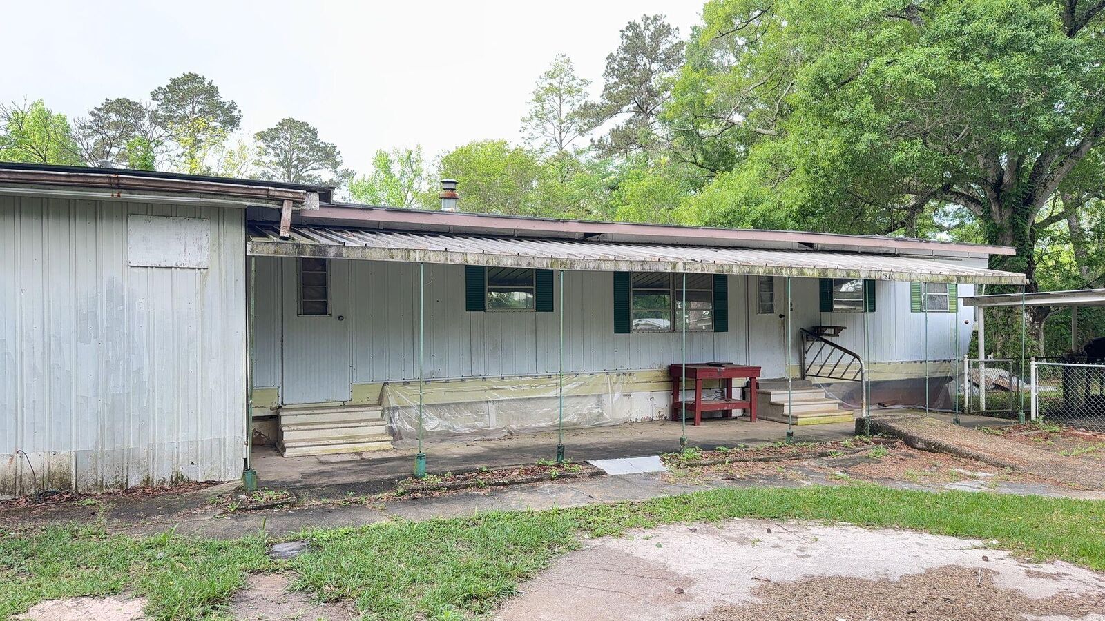 Property Photo:  4377 State Route 1146  LA 70659 