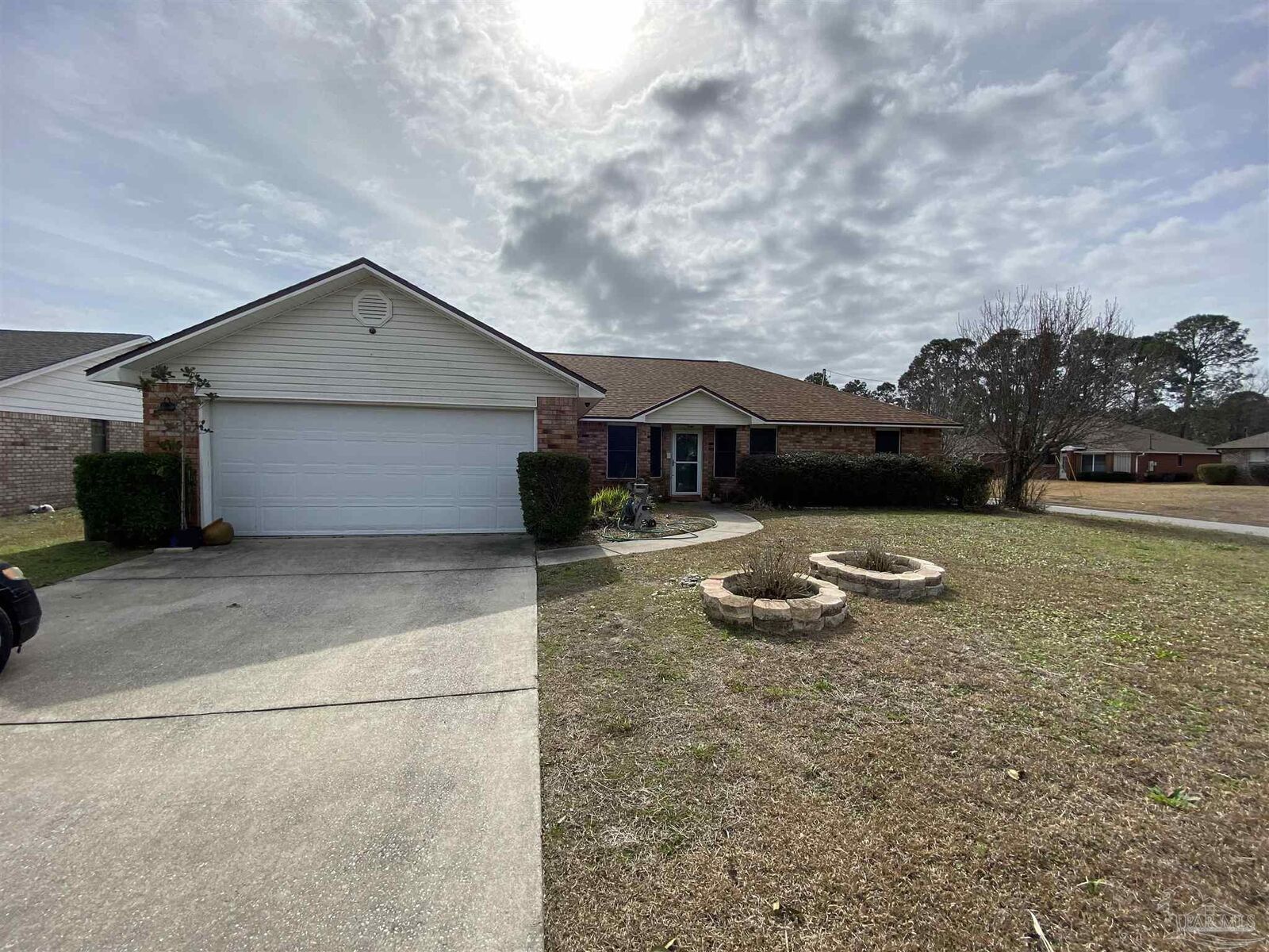 Property Photo: 8029 Grand Bahama Dr FL 32506