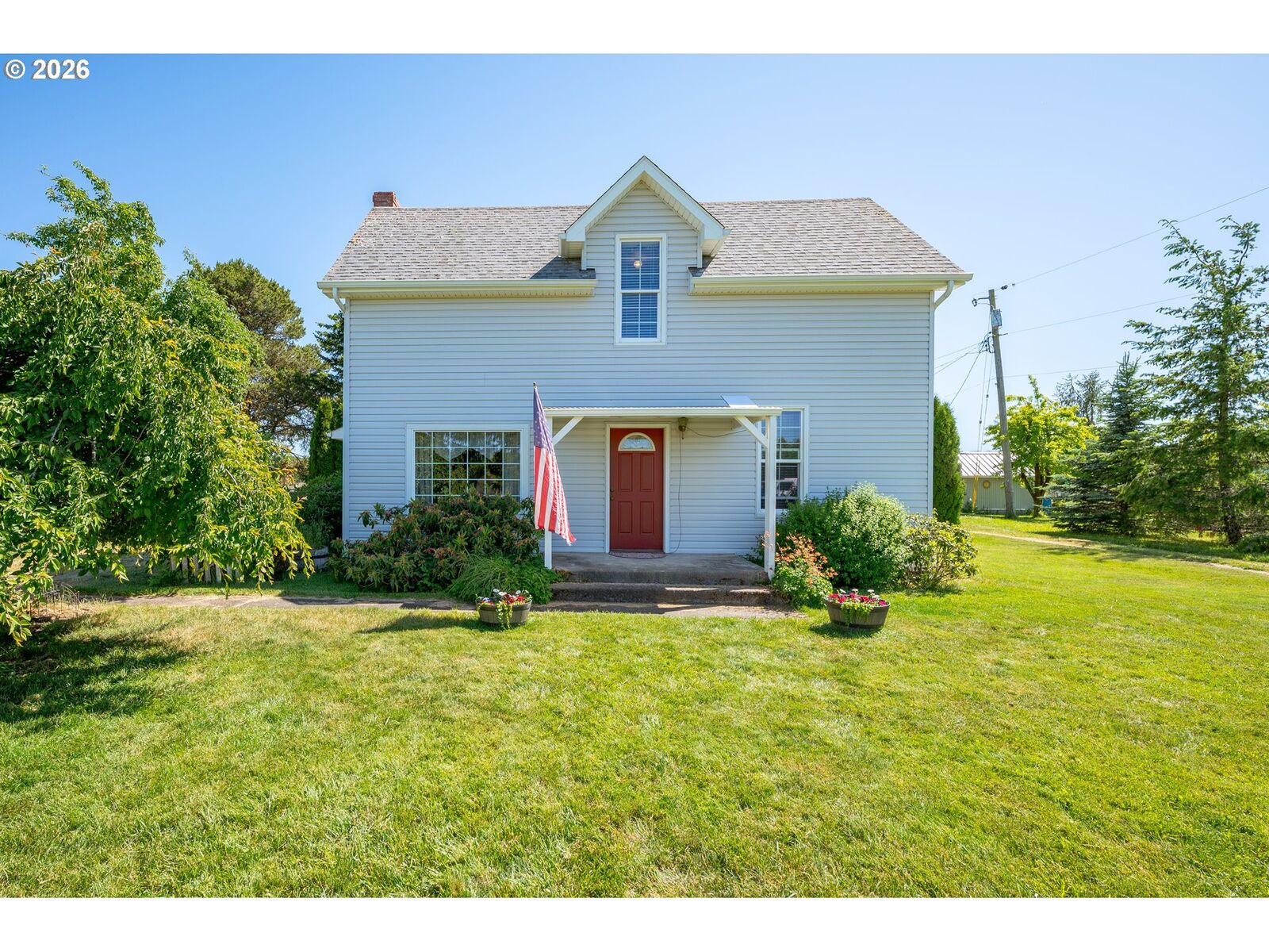 Property Photo:  30295 SW Mill Creek Rd  OR 97378 