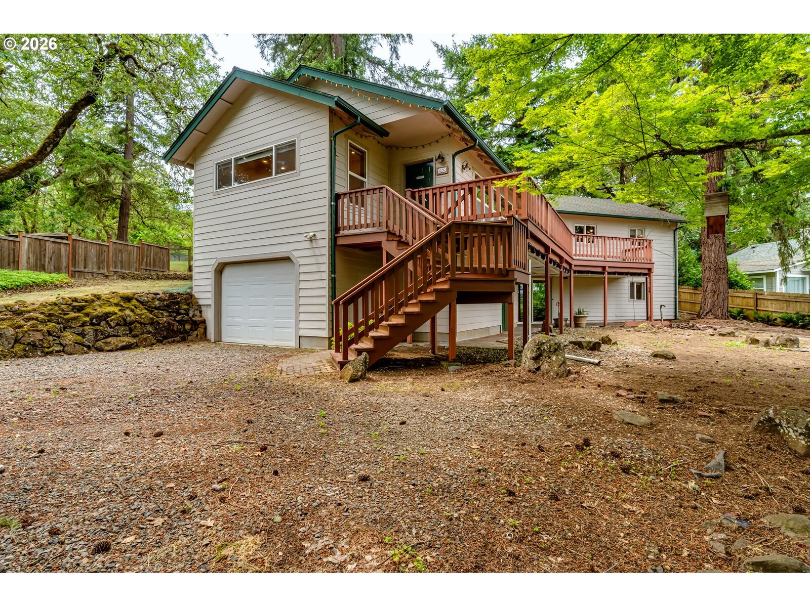 Property Photo:  2890 Chambers St  OR 97405 