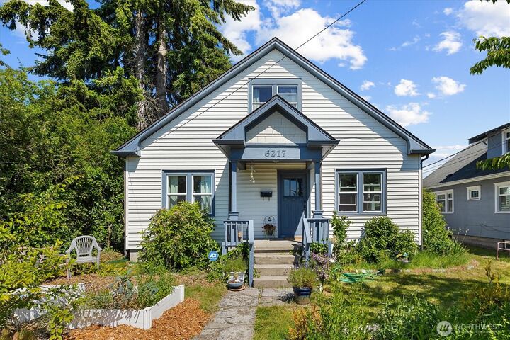 Property Photo:  6217 S Puget Sound Avenue  WA 98409 