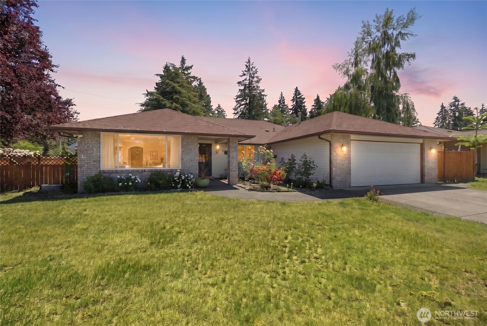 Property Photo:  3306  Gibraltar Court SE  WA 98501 