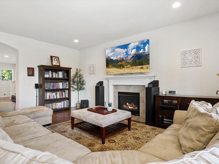 Property Photo: 17833 SE 189th Street WA 98058
