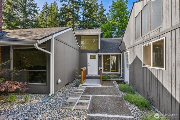 Property Photo:  6425  Nyanza Park Drive SW  WA 98499 