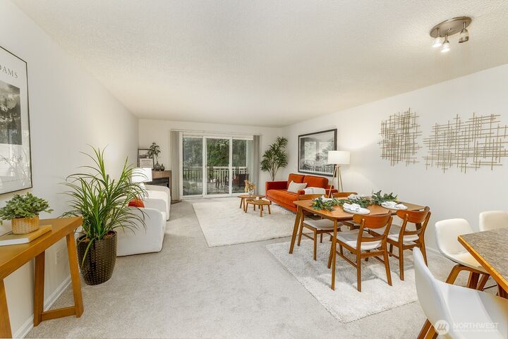 Property Photo:  7809  218th Street SW 10  WA 98026 