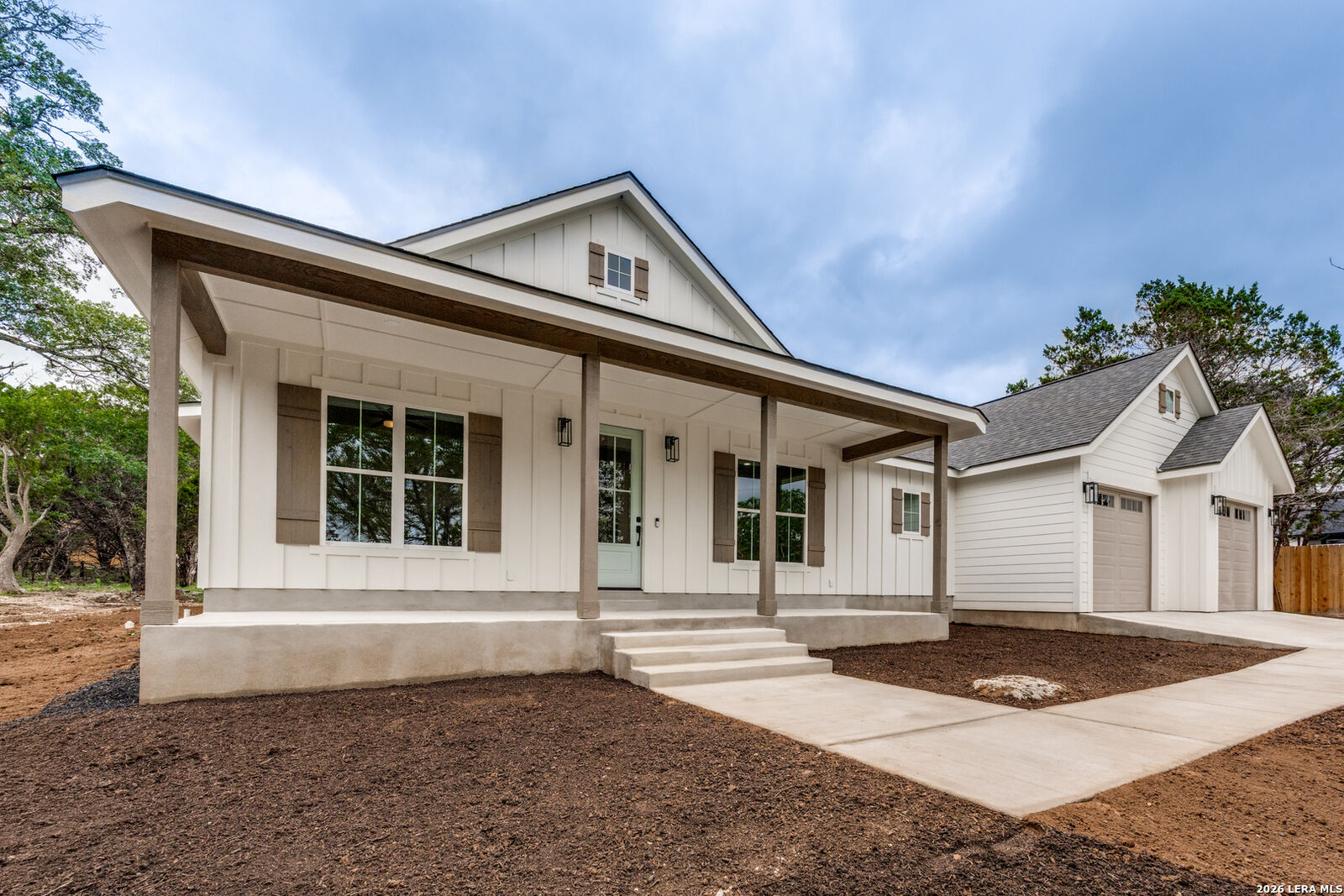 Property Photo:  128 Mountain View Trl  TX 78006 