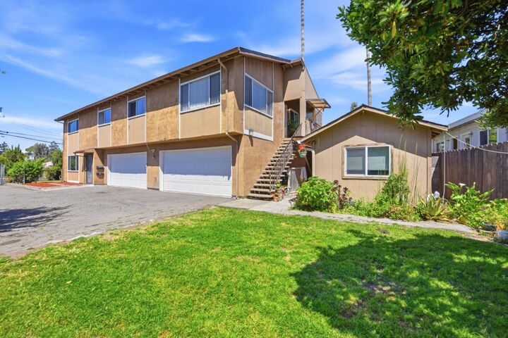 Property Photo:  26924 Manon Avenue  CA 94544 
