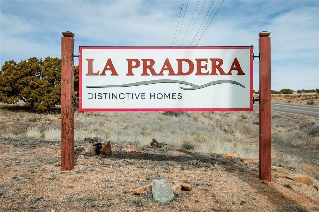Property Photo: 20 La Pradera NM 87508