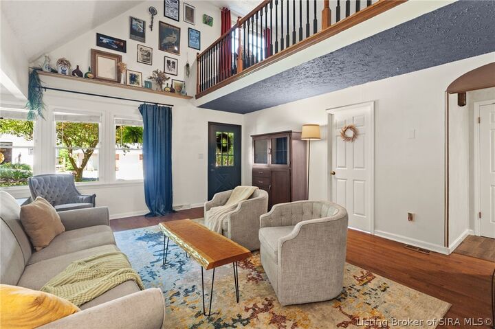 Property Photo:  17707 Carter Place  IN 47106 