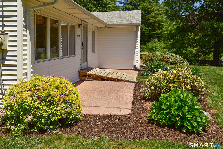 Property Photo: 2534 Ellington Road CT 06074