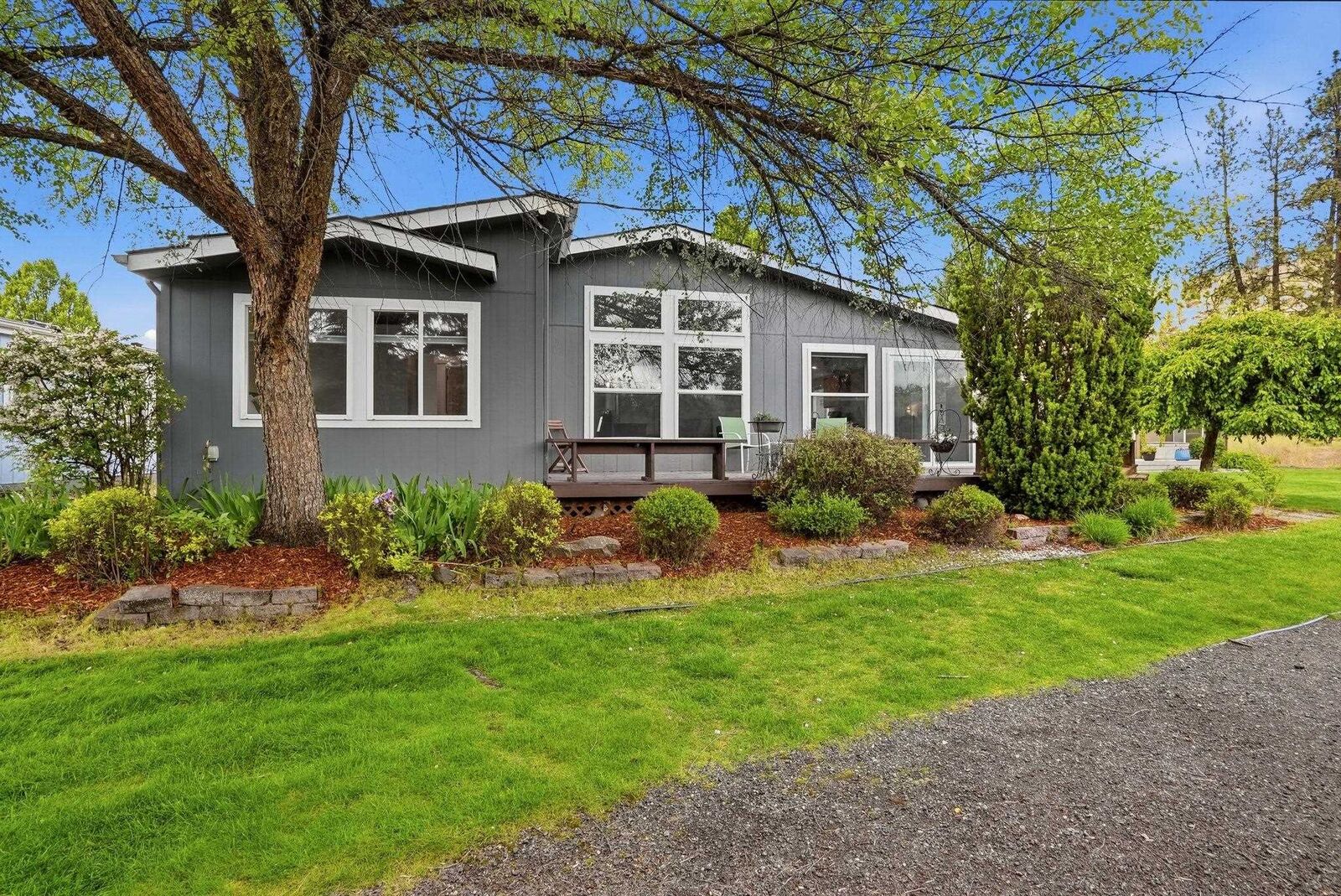 Property Photo:  1021 W Sunny Creek Cir  WA 99224 