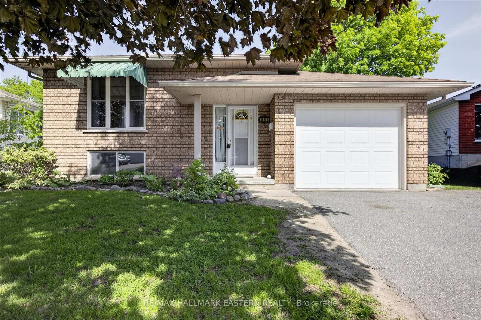 Property Photo:  890 Chapel Road  ON K9H 7M3 