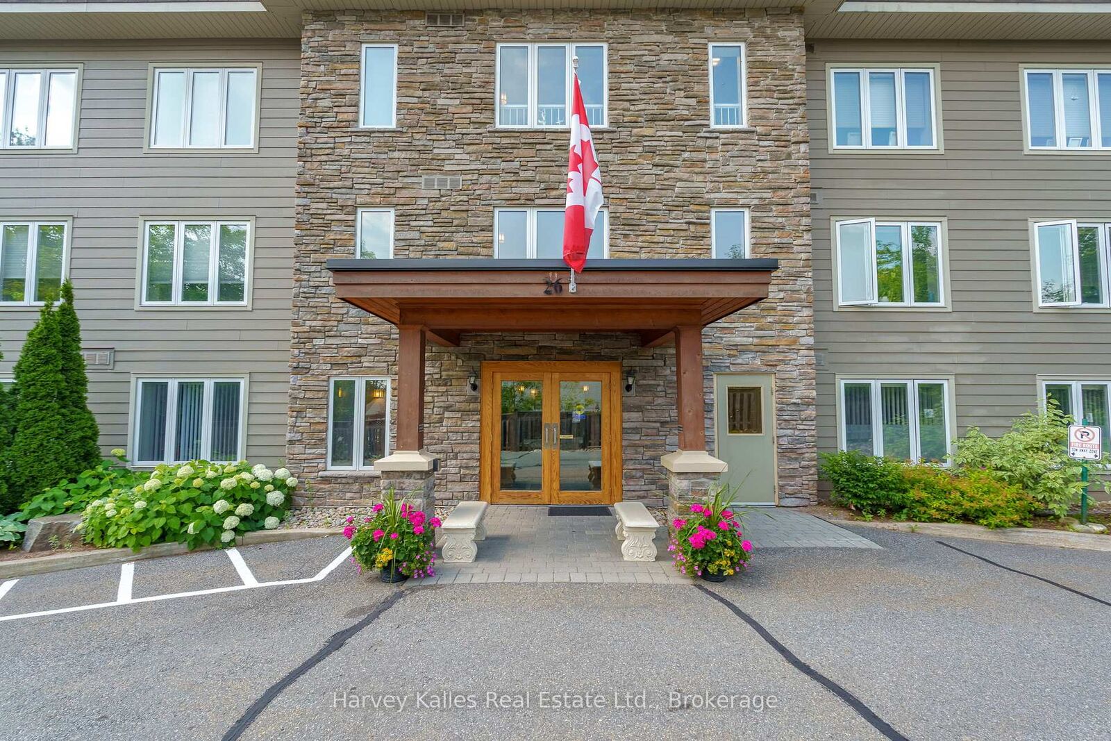 Property Photo: 26 Dairy Lane 205 ON P1H 0A4