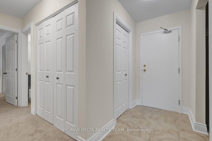 Property Photo: 1099 Cadboro Road 107 ON K1J 9K4