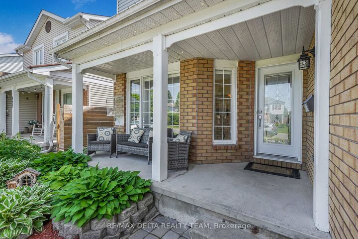 890 Bideford Street — photo 1