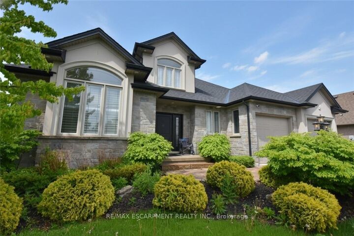 Property Photo: 708 Winston Road ON L3M 4E8