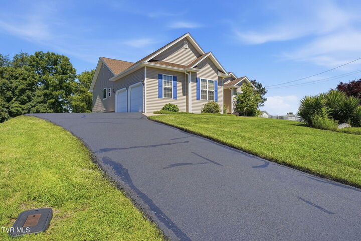 Property Photo:  20 Vesta Sue Court  TN 37659 