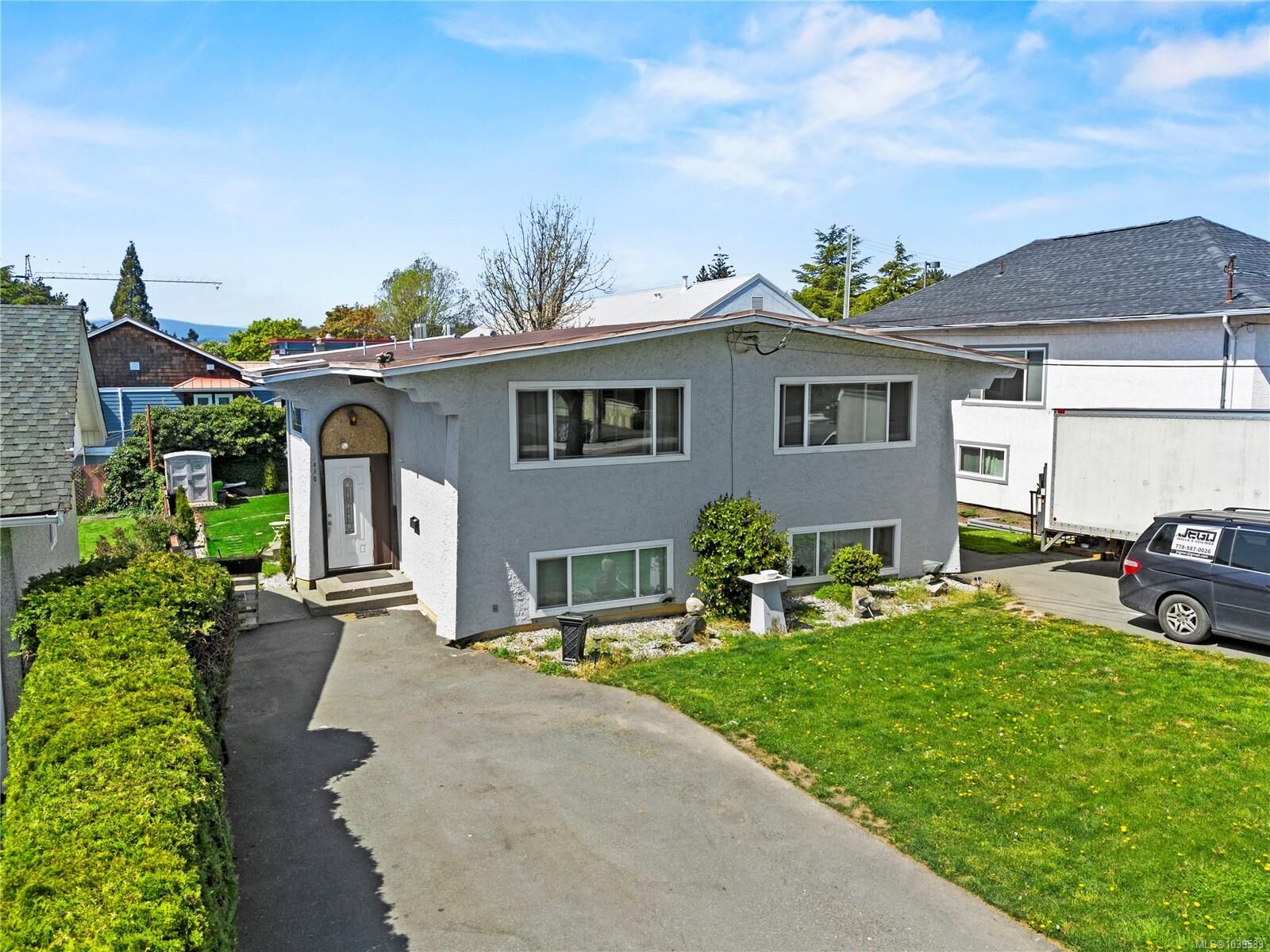Property Photo: 3430 Seaton St BC V8Z 3V9