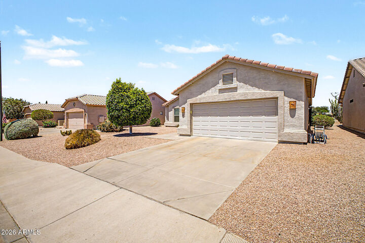 Property Photo: 6836 S Tamarron Way AZ 85249