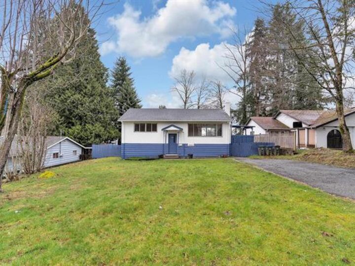 10464 154A Street — photo 1