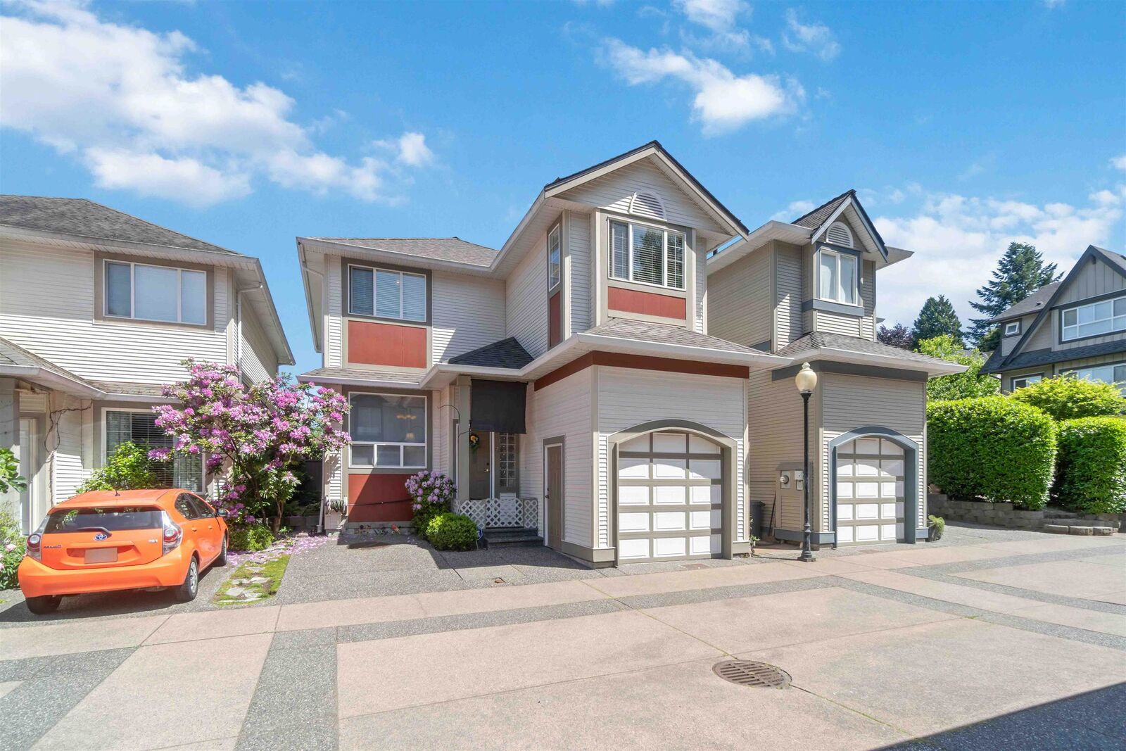 Property Photo:  2125 Clarke Street 7  BC V3H 1Y5 