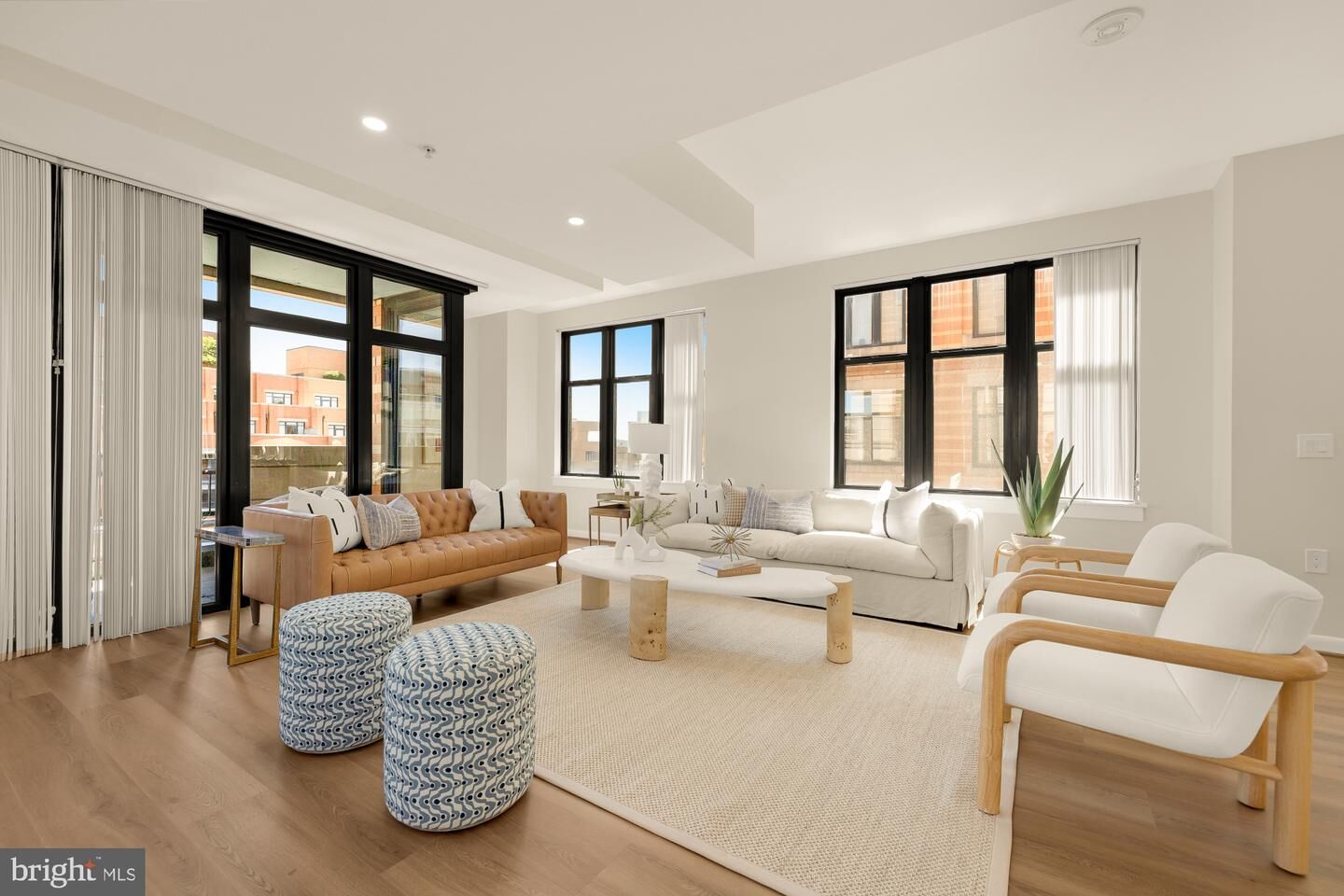 Property Photo:  400 Massachusetts Avenue NW 1207  DC 20001 