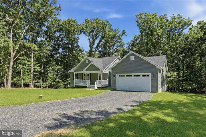 Property Photo: 99 Lakeside Dr VA 22630