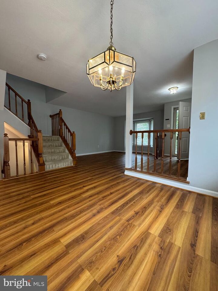 Property Photo: 11571 Hill Meade Lane VA 22192
