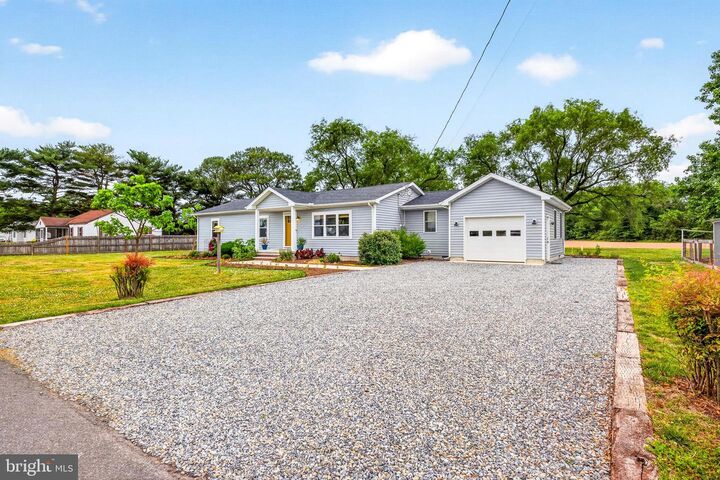 Property Photo: 6713 Hearns Pond Road DE 19973