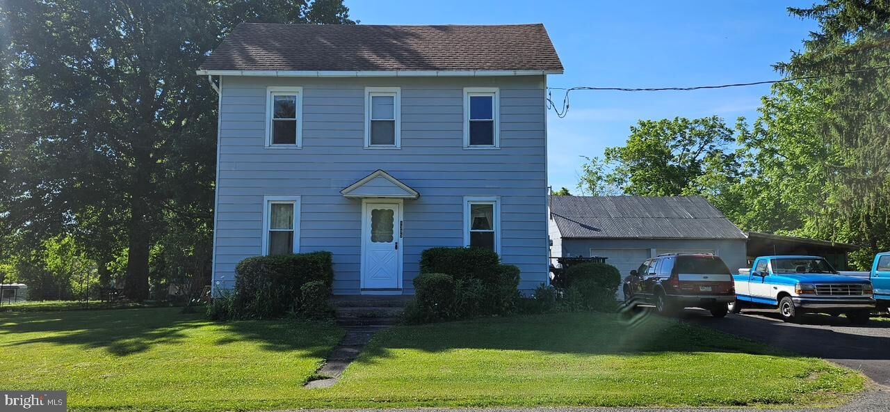 Property Photo: 1395 Kumry Road PA 18073