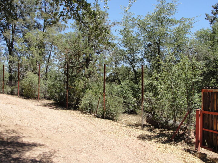 Property Photo:  215 N Budweiser Circle  AZ 85541 