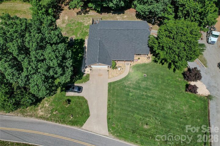 Property Photo: 212 Turner Road NC 28139