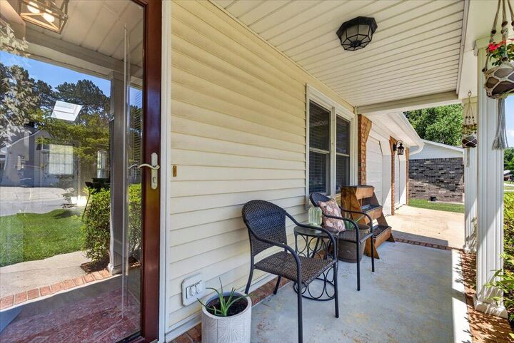 Property Photo: 324 Houston Drive SC 29456