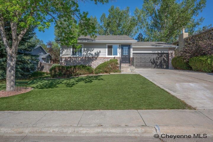 Property Photo: 5200 Kennedy Dr WY 82001