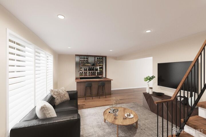 Property Photo:  12 Villanova Road  NJ 08859 