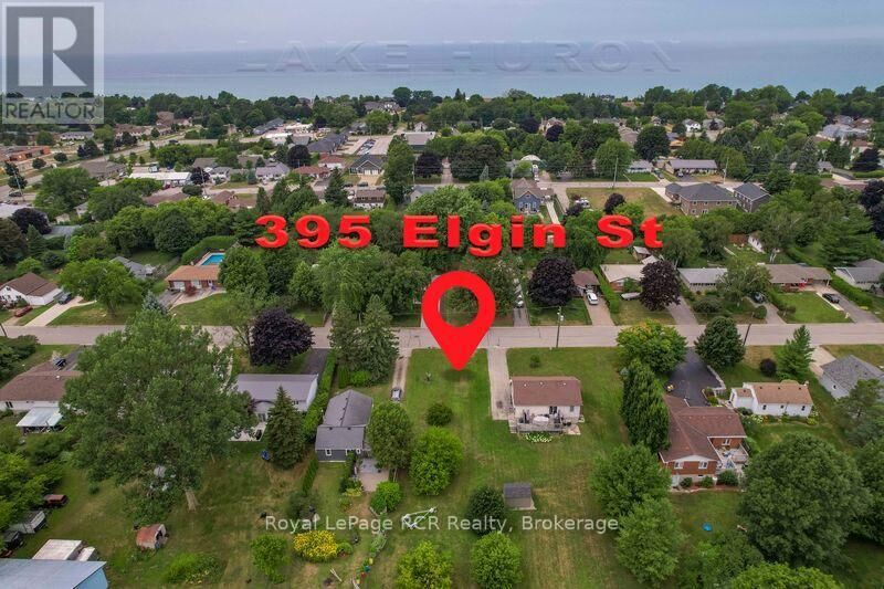 Property Photo:  395 Elgin Street  ON N2Z 2V7 