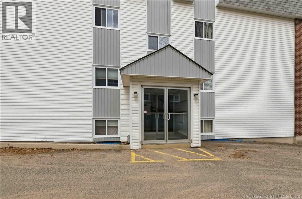 Property Photo:  228 Dunn'S Crossing Road Unit# 5  NB E3B 2A6 